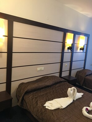 Room, 1 Bedroom, Smoking, Balcony | 1 bedroom - Room-hotel Sunny Bay Pomorie (Pomorie)