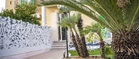 Zimmer, 1 Schlafzimmer, Raucher, Balkon | Garten