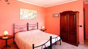 2 bedrooms
