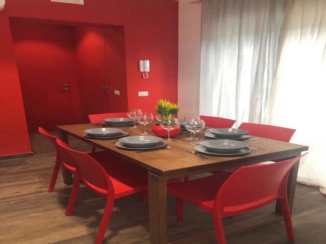 Villa, 2 Bedrooms, Smoking, Garden View | Dining