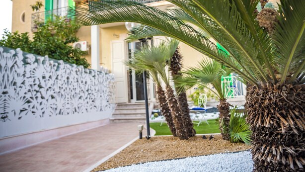 Room, 1 Bedroom, Smoking, Balcony | Garden - Room-exclusive Room "tramontana Room" - (Giovinazzo)