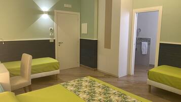 Room, 1 Bedroom, Smoking, Balcony | 1 bedroom