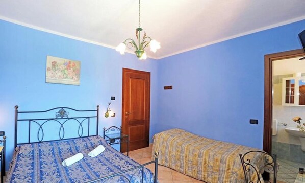 Room, 1 Bedroom, Balcony | 1 bedroom - Room-agriturismo Al Brich Double Room (Albaretto della Torre)