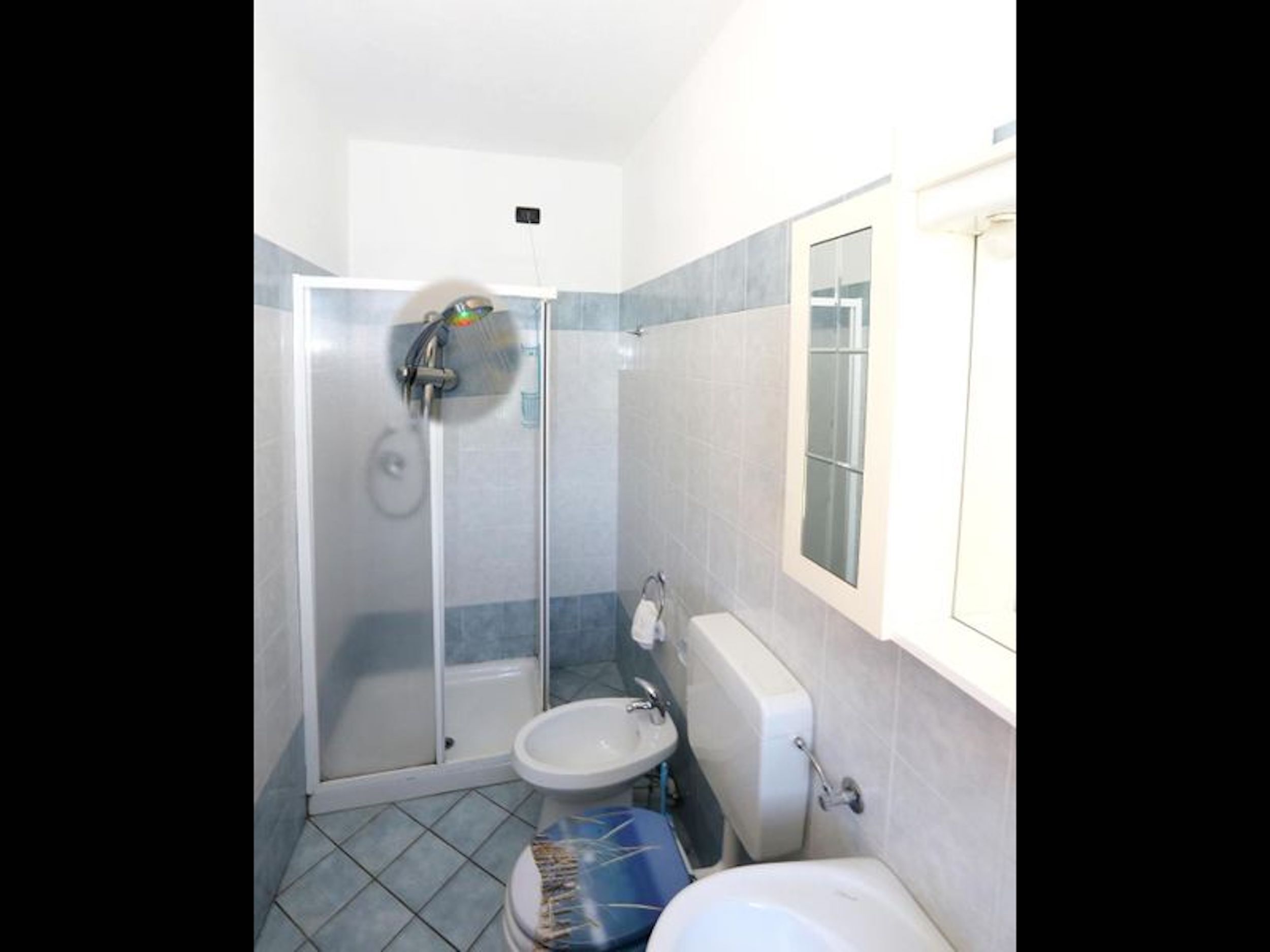 Zimmer, 1 Schlafzimmer, Balkon | Badezimmer