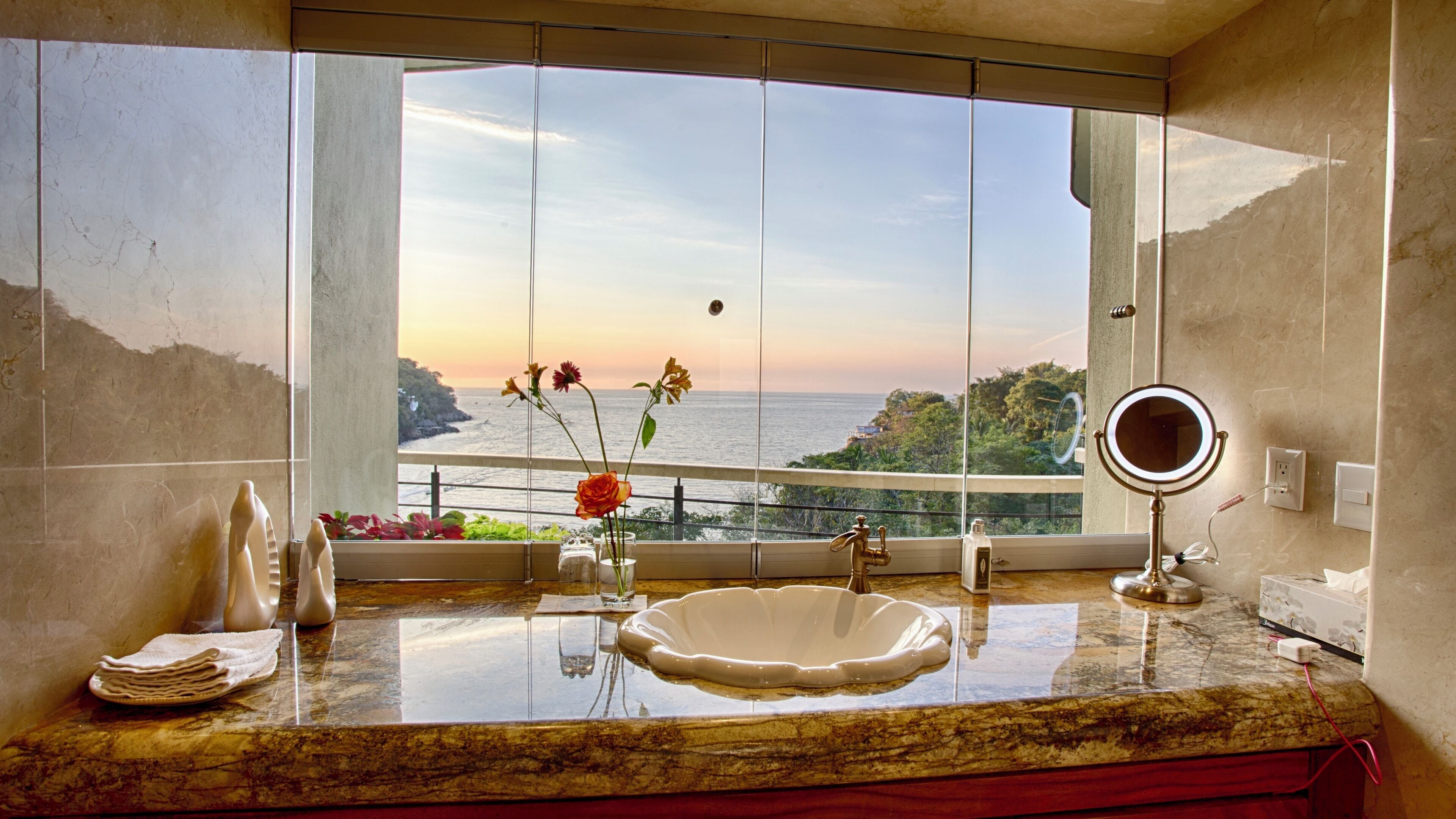 Photo - Fully Staffed, Beach frontage Luxury Villa