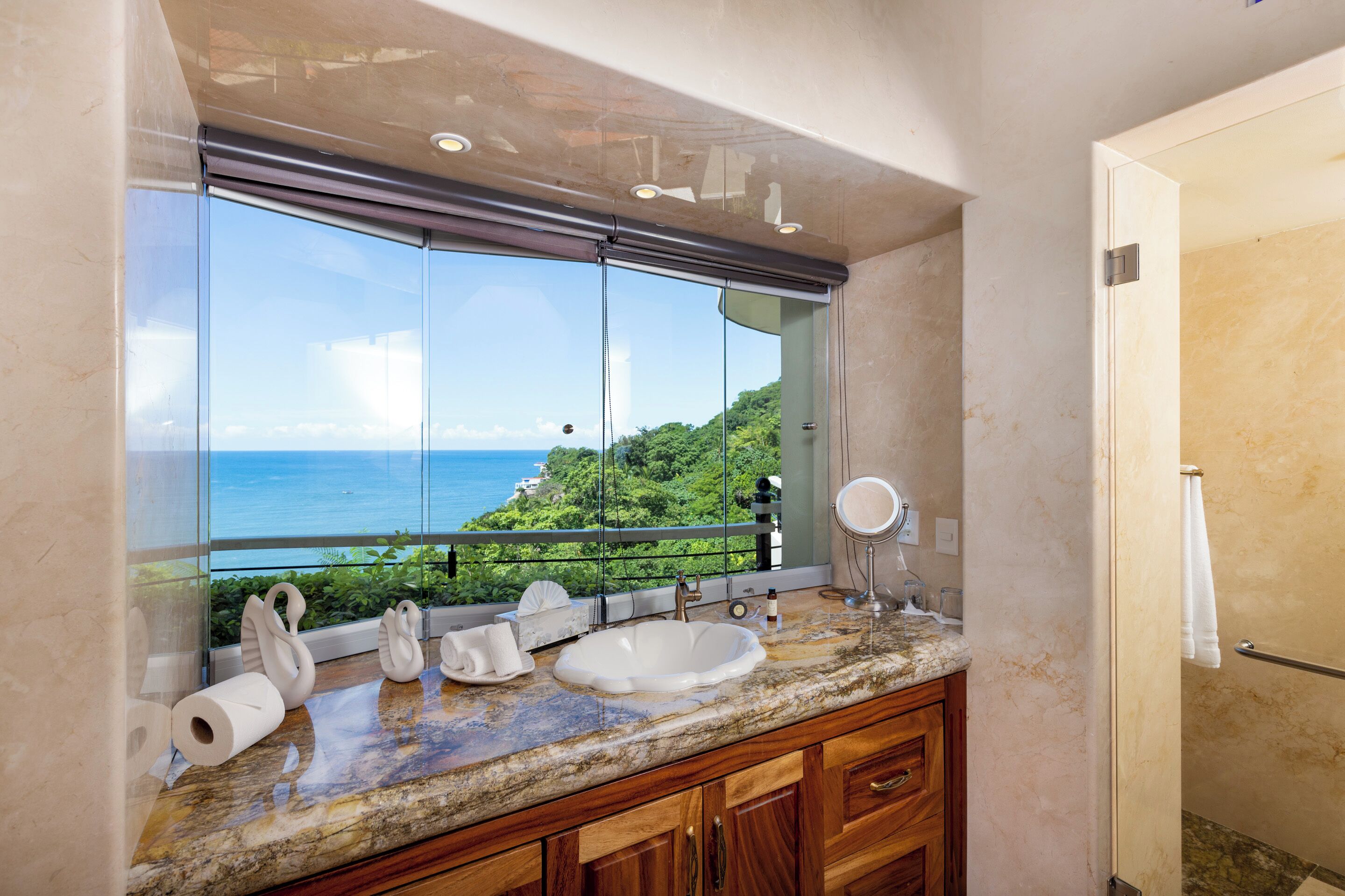 Photo - Fully Staffed, Beach frontage Luxury Villa