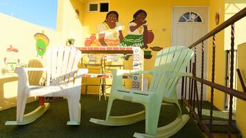 Habitación, 1 habitación, para fumadores, Terraza | Restaurante al aire libre