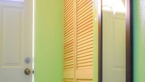 Room, 1 Bedroom, Smoking, Terrace | Interior - Room-cancun Guest House 5 (Cancun)
