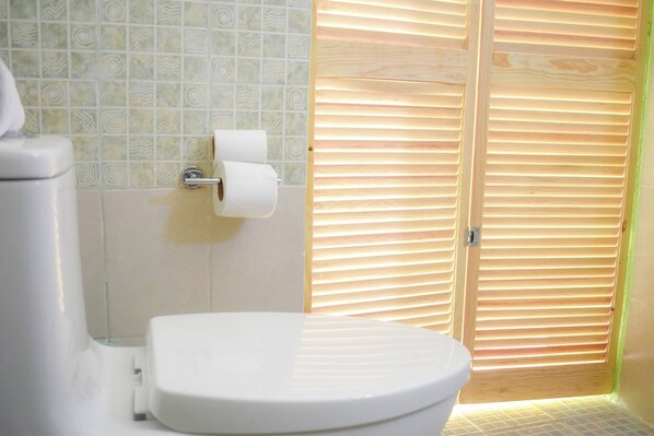 Room, 1 Bedroom, Smoking, Terrace | Bathroom - Room-cancun Guest House 5 (Cancun)