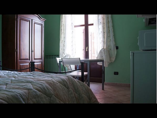 Apartment, 1 Bedroom, Terrace | 1 bedroom, WiFi