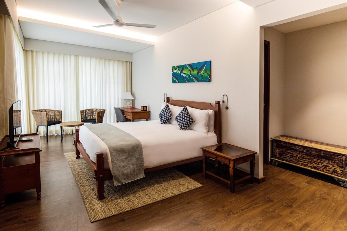 Room, Ocean View (Lodge) | Premium bedding, in-room safe, desk, laptop workspace