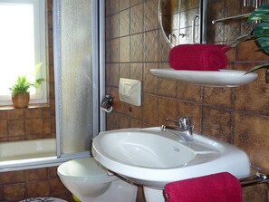 Haartrockner, Handtücher