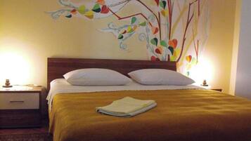 Room, 1 Bedroom, Smoking, Balcony | 1 bedroom