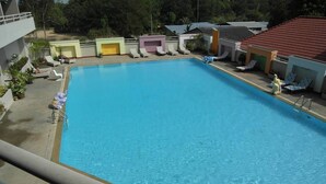 Condo, 1 phòng ngủ | Hồ bơi