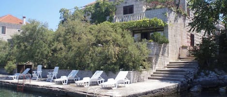 Room, 1 Bedroom, Smoking, Balcony | Exterior