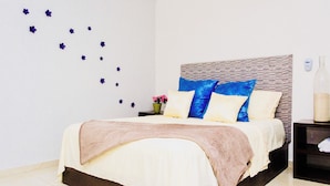 Room, 1 Bedroom, Smoking, Ocean View - Room-superior Studio 06 Aquamarina Suite (Playa del Carmen)