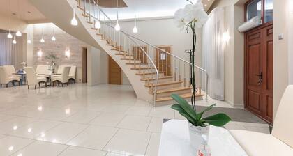 Room in Guest Room - Valensija - Standard Twin Room