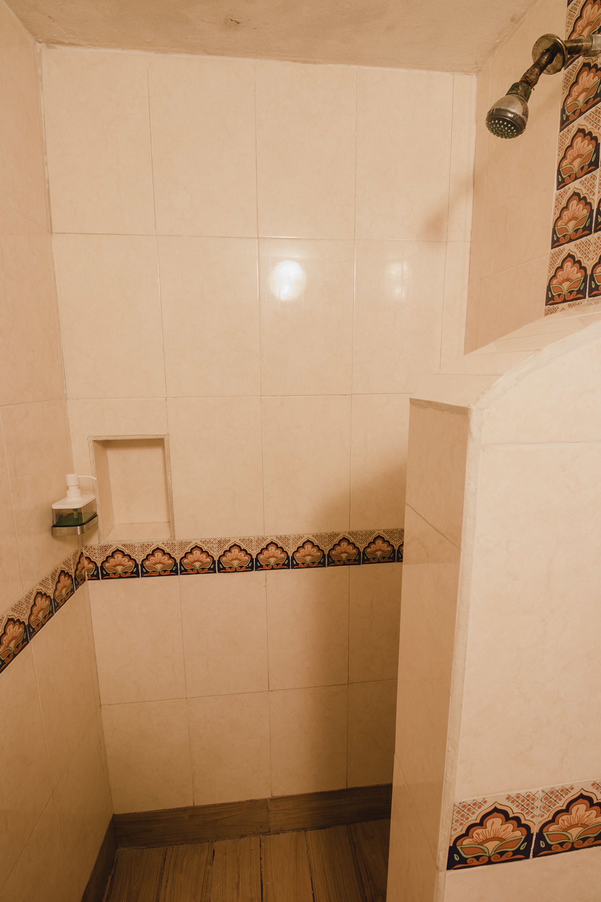 Room, 1 Bedroom, Smoking, Terrace | Bathroom | Shower, towels