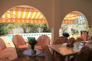 Dining - Sun Villa Beach At 5 mn Walking (Grand-Baie)