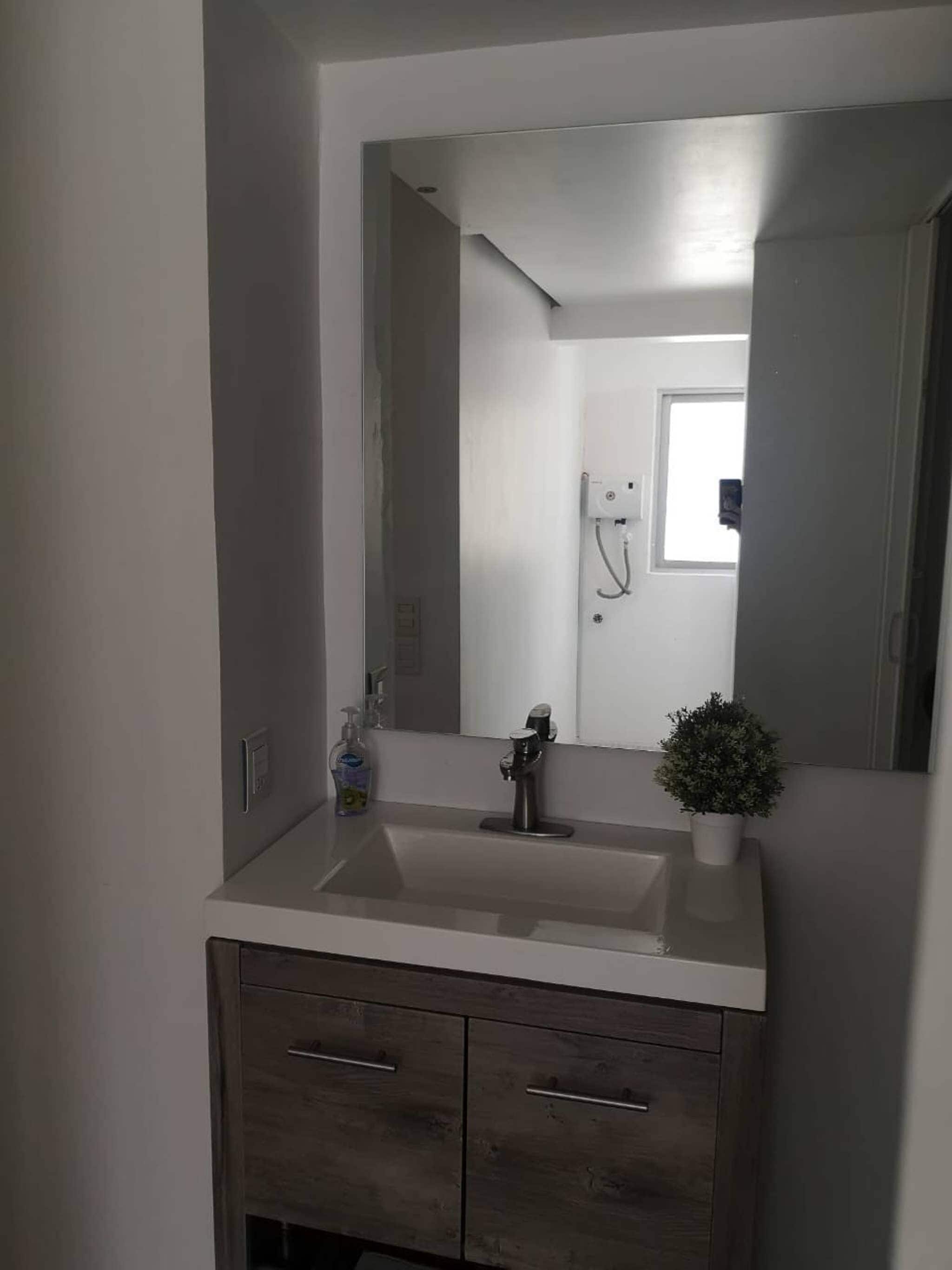 Habitación, 1 habitación | Amenidades de baño