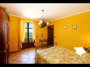 Room, 1 Bedroom, Balcony | 1 bedroom, WiFi