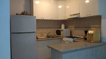 Departamento, 2 habitaciones, para fumadores, balcón | Interior