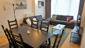 Dining - Rosie Design Chalet (Bad Kleinkirchheim)