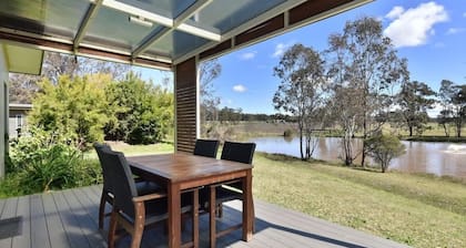 Ironbark Hill Villa 3 - Saperavi
