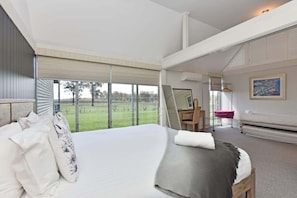15 bedrooms, iron/ironing board, WiFi, bed sheets