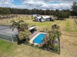 Sports court - Ironbark Hill Estate (Pokolbin)