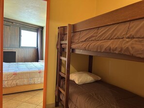 1 bedroom - Cozy apartment in Montgenèvre, 6 pers with parking and pets allowed (Montgenèvre)