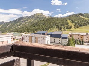 Property grounds - Cozy apartment in Montgenèvre, 6 pers with parking and pets allowed (Montgenèvre)