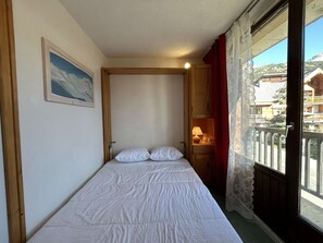 1 bedroom - Apartment Montgenèvre - 2 bedrooms, balcony, washing machine, TV (Montgenèvre)