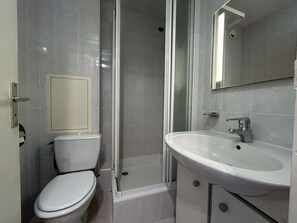 Hair dryer - Apartment Montgenèvre - 2 bedrooms, balcony, washing machine, TV (Montgenèvre)