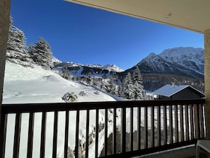 Property grounds - Studio with balcony in Montgenèvre, pets allowed (Montgenèvre)