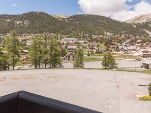 Vue depuis lâhĂ©bergement