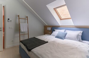 1 chambre, coffres-forts dans les chambres, fer et planche à repasser