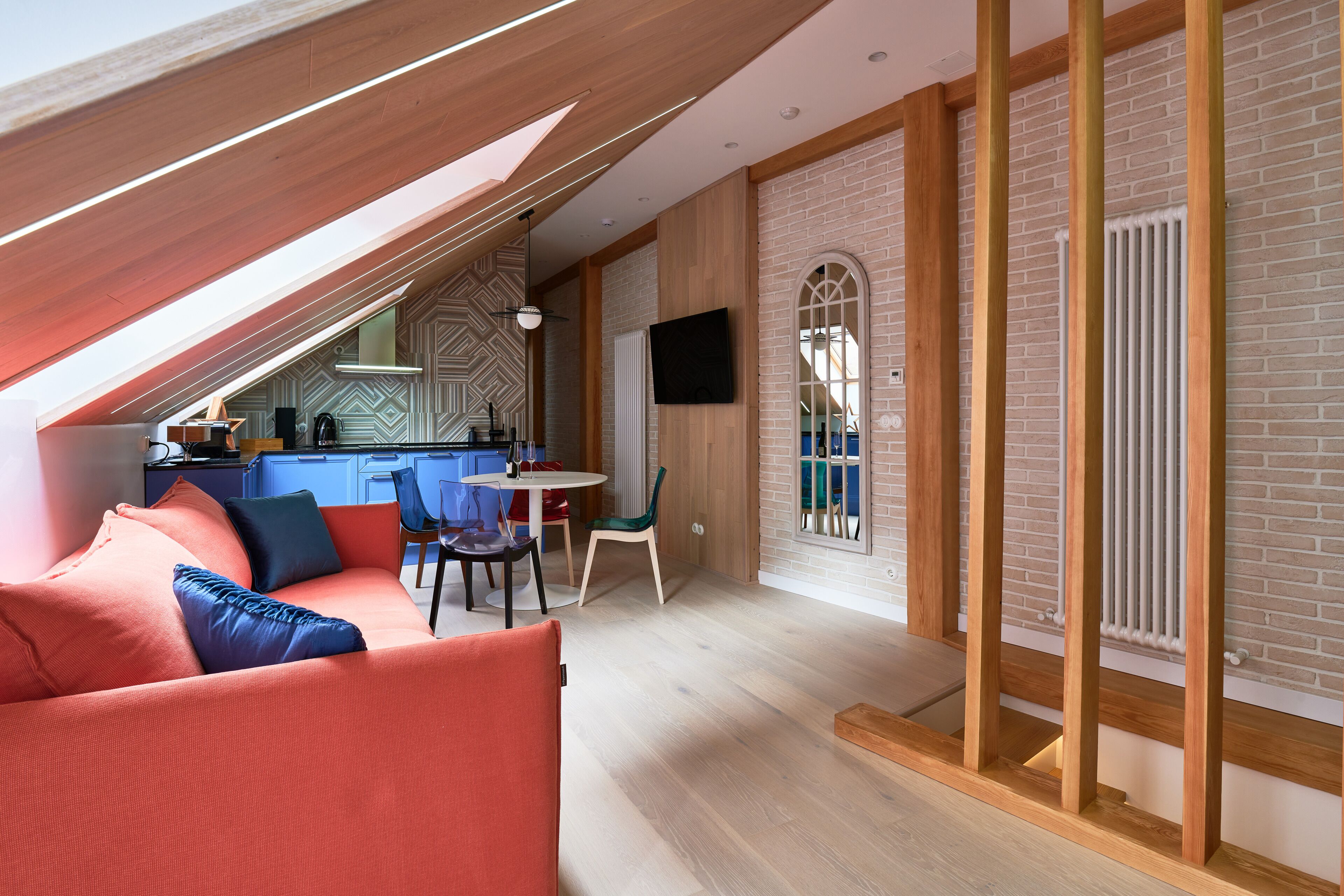 Smart-TV og stereoanlegg