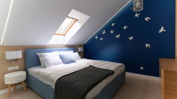 1 bedroom, in-room safe, iron/ironing board, WiFi