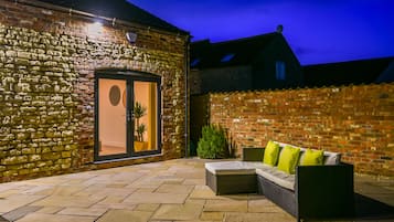 House | Balcony