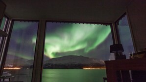 Romantic Cabin, 1 Bedroom, Non Smoking, Sea View | Living area | Heated floors - Aurora Fjord Cabins (Lyngen)