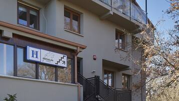 Voorkant van accommodatie