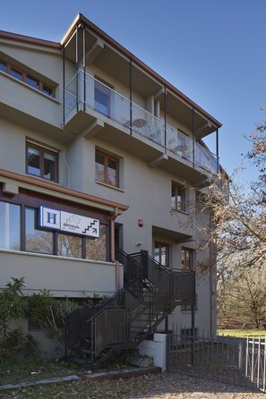 Front of property - Aritzalko (Etxarri-Aranatz)