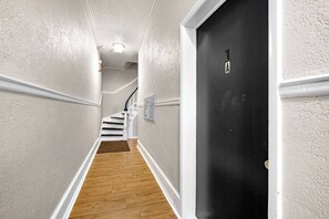 Interior - Design-Led 1BR in Prime Spot (Philadelphia)