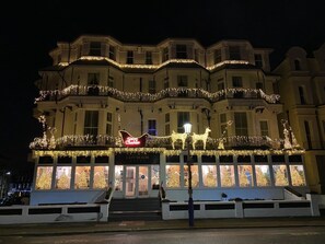 Apartment | Exterior - Lovely Seaside Apartment in Central Eastbourne (Eastbourne)