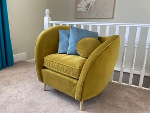 Apartment | 1 bedroom, iron/ironing board, free WiFi, bed sheets - Lovely Seaside Apartment in Central Eastbourne (Eastbourne)