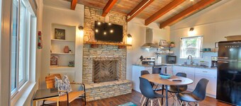 Quaint Cottages in Canyon Lake! Perfect for kids!