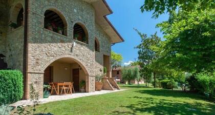 Agriturismo Il Poggio, Casa Pietra, with shared pool