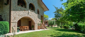 Comfortable Casa Pietra for up to 7 guests