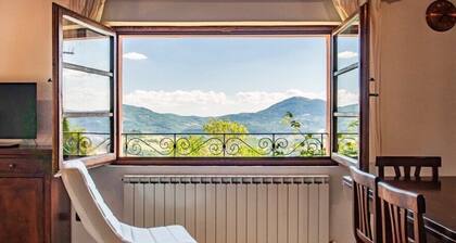 Agriturismo Il Poggio, Casa Rosa with shared pool